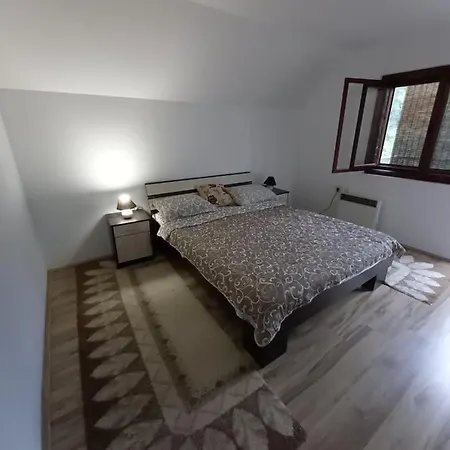 Sijakovic Apartment *