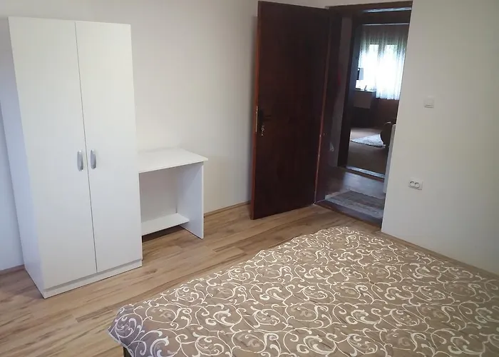 아파트 Sijakovic 모크라 고라