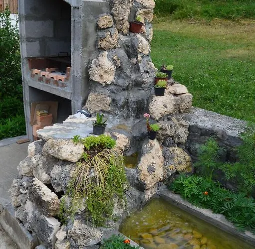 Sijakovic 아파트 모크라 고라